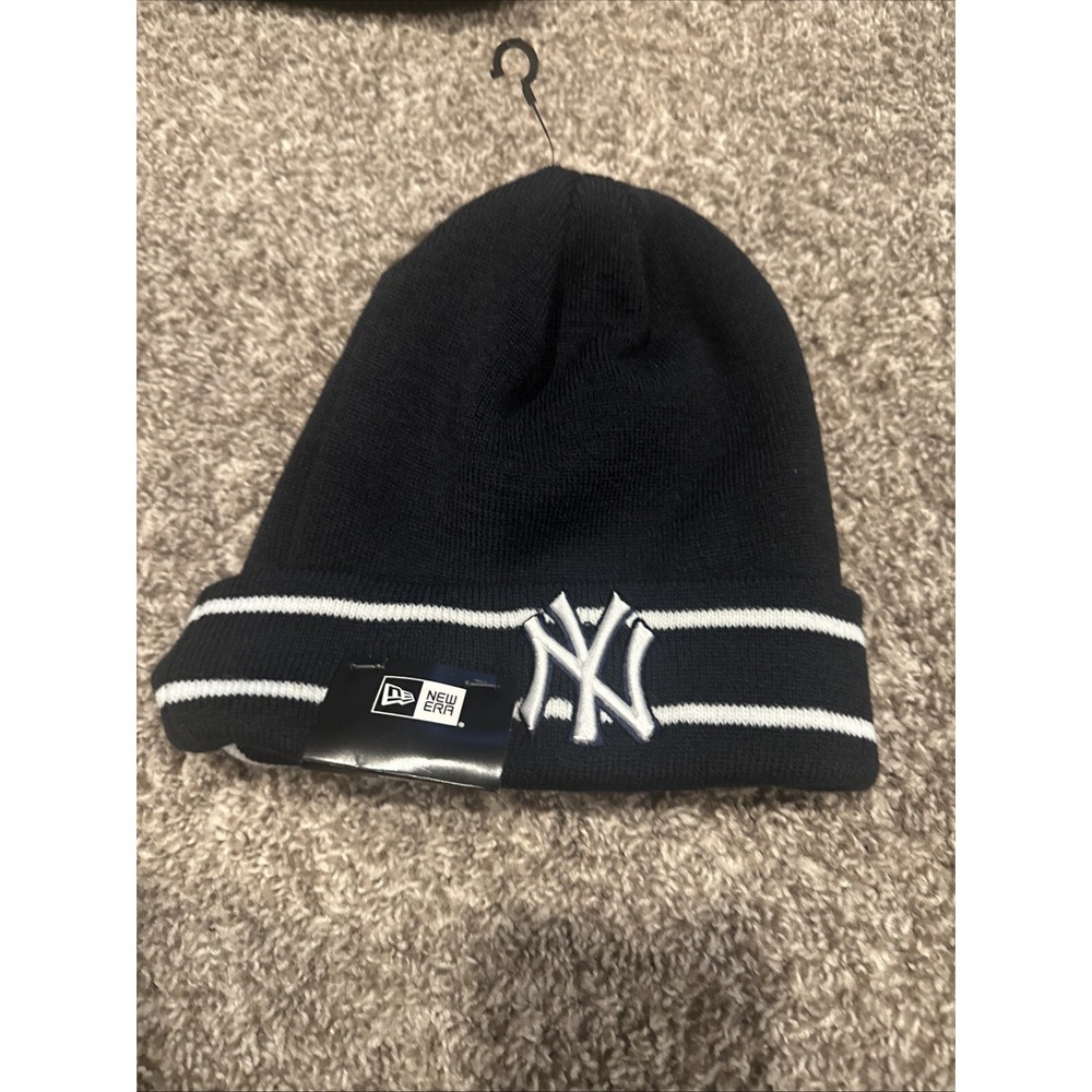 New Era Authentic New York Yankees Knit Hat Beanie 29.99 MSRP Baseball Cap MLB